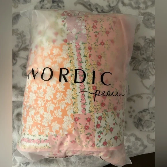 Women's Pink Patchwork Jacket - Picture 9 of 9